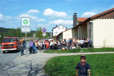 Maibaumaufstellen 01.05.2002_15